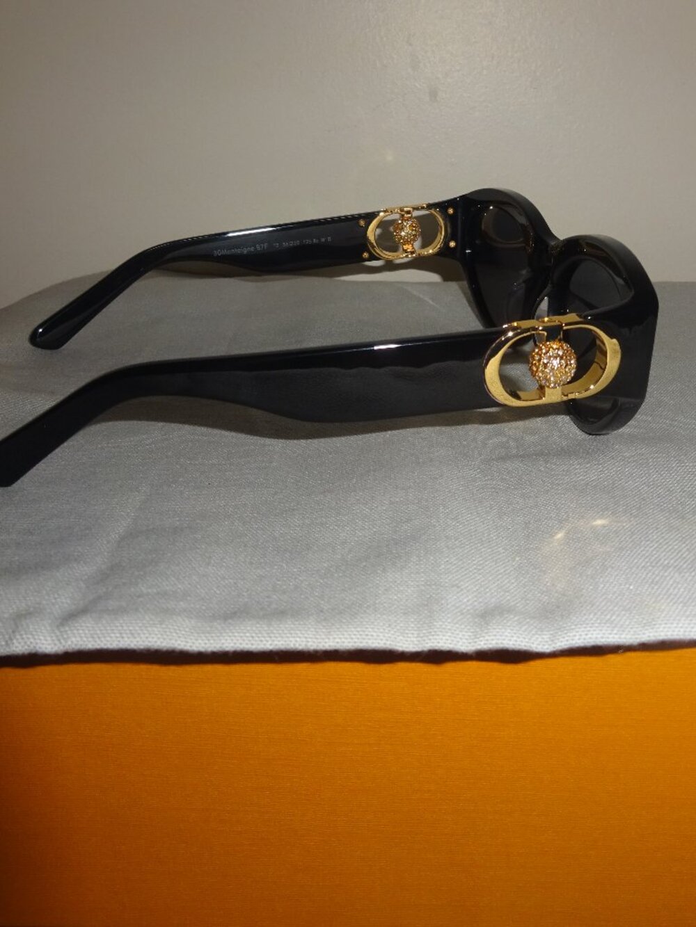 🌟 Dior Sunglasses 🌟 - Picture 6 of 7